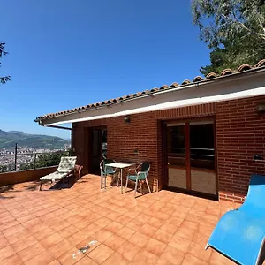 Con Hermosas Vistas A Privatunterkunft Bilbao