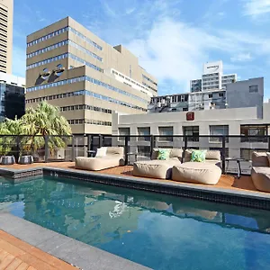 https://triangle-luxury-suites-by-totalstay.hotels-capetown.com